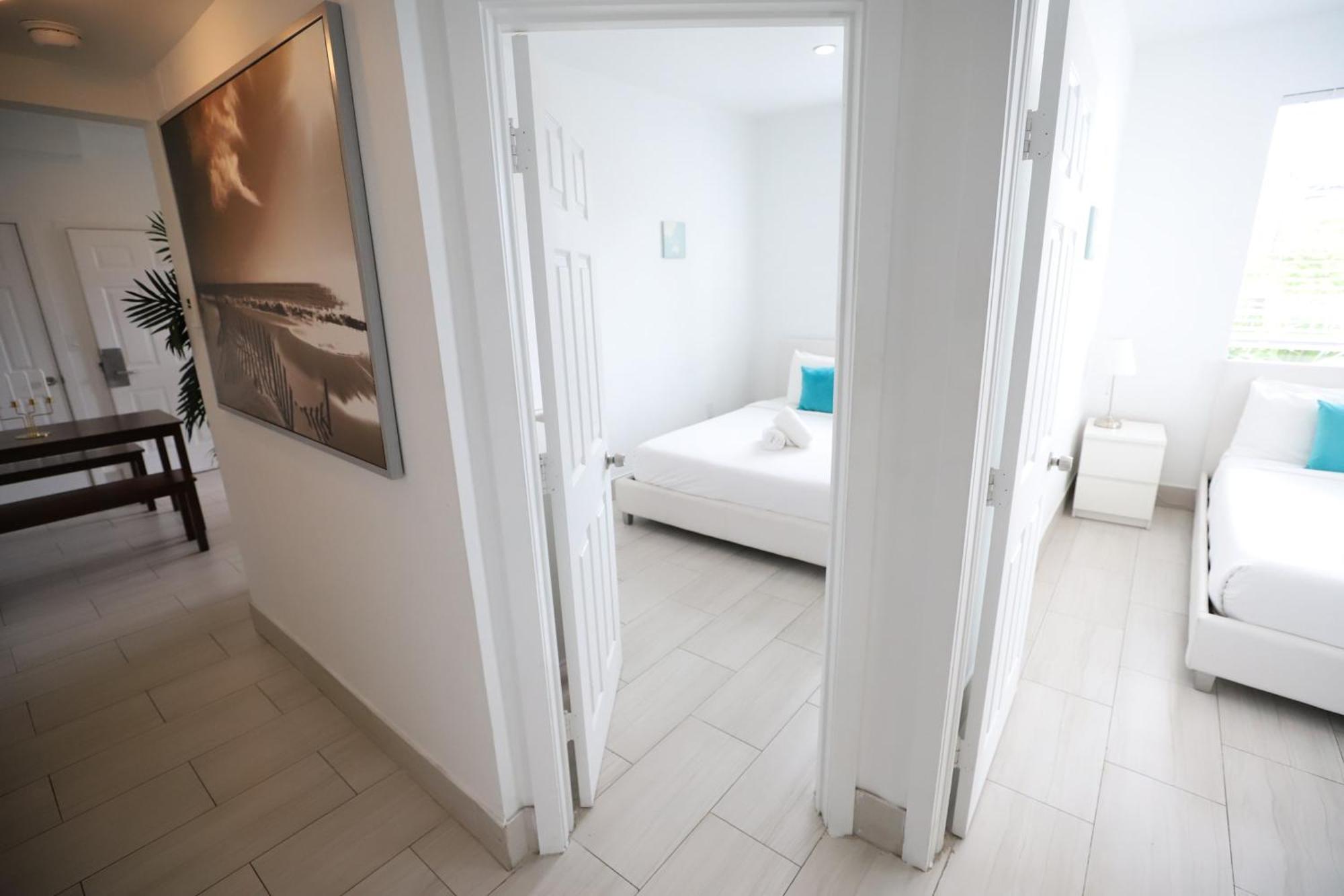 2 Bedroom Apartment 3 Minute Walk To South Beach & Ocean Drive Miami Beach Exterior photo
