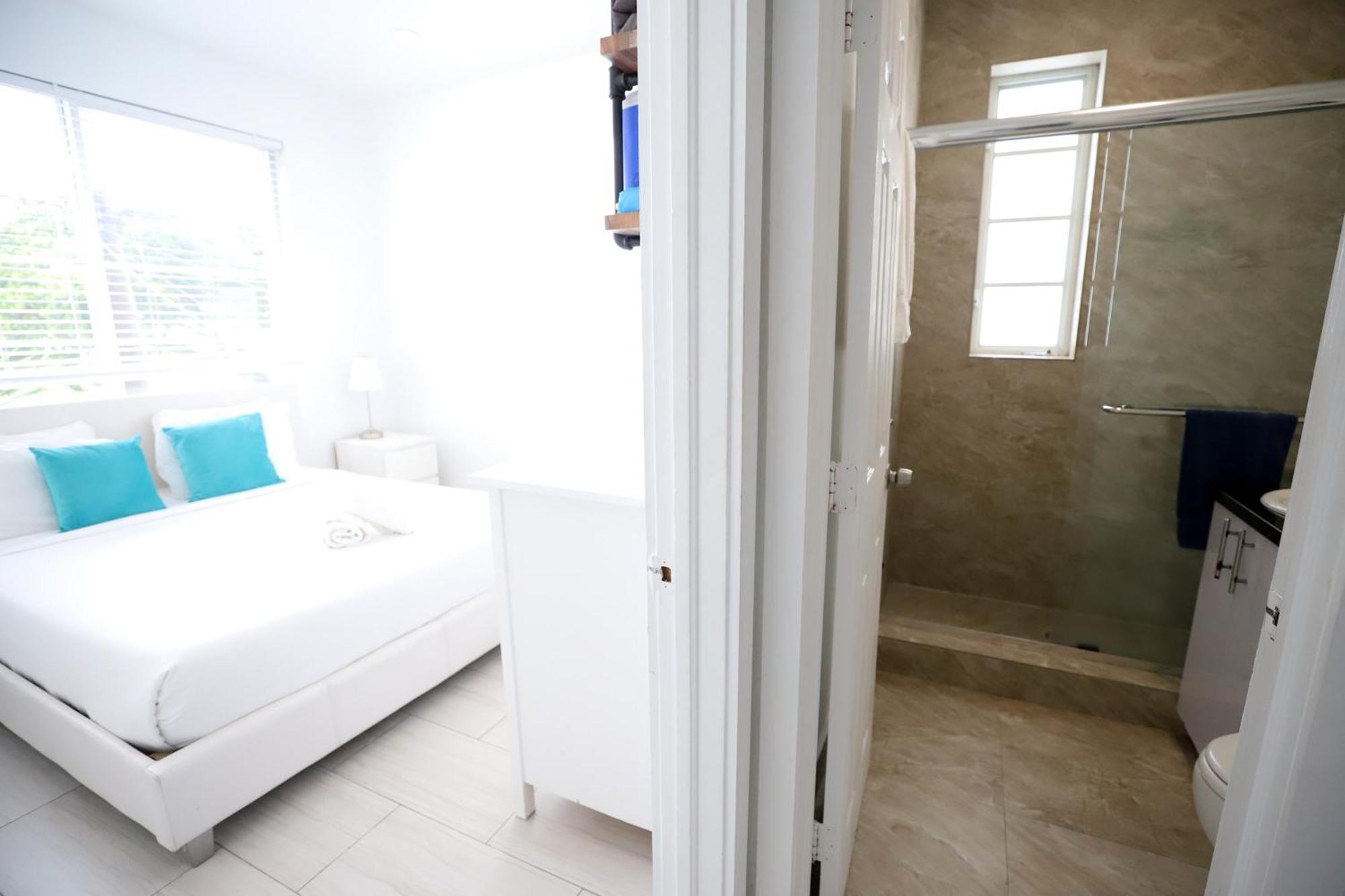 2 Bedroom Apartment 3 Minute Walk To South Beach & Ocean Drive Miami Beach Exterior photo